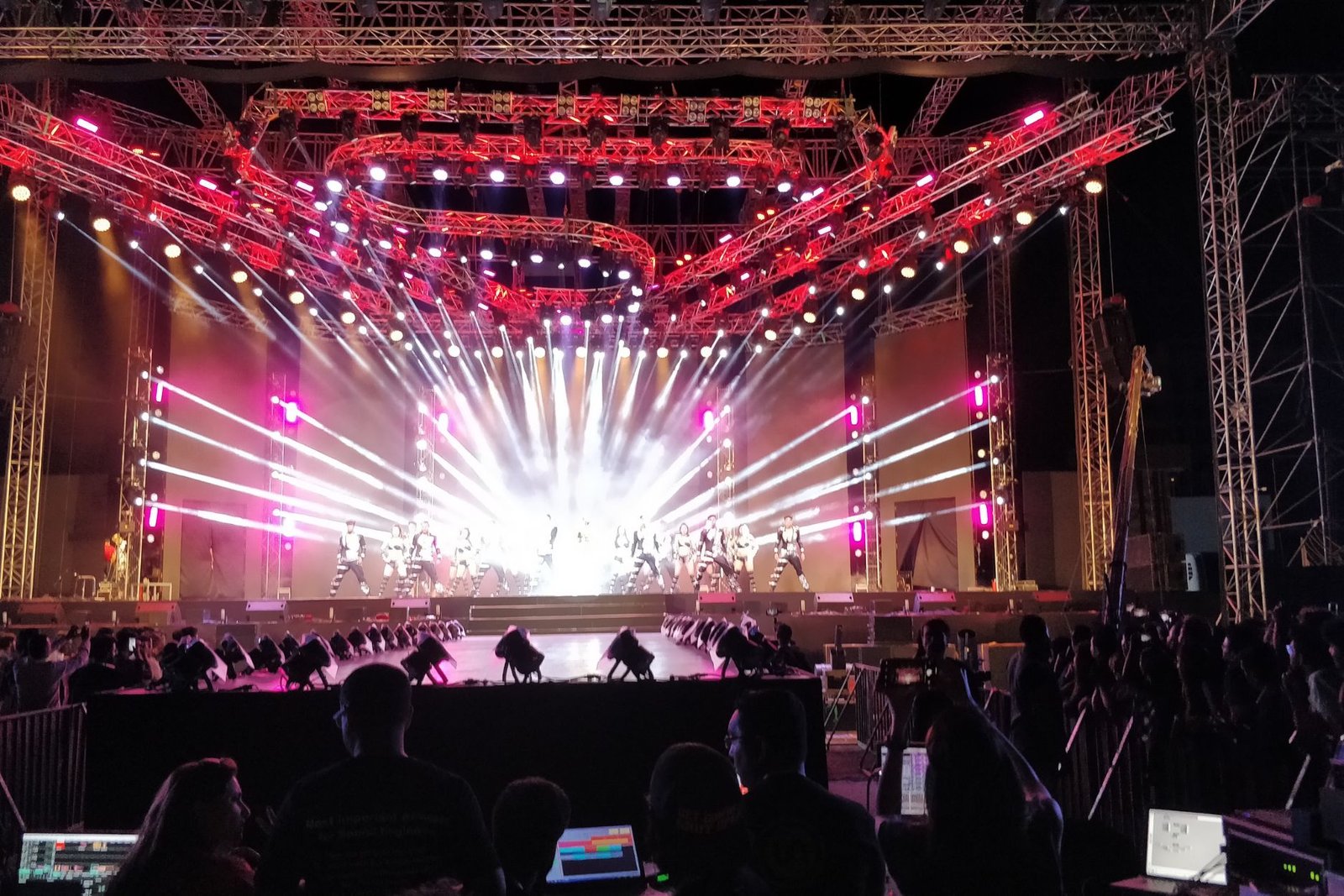Salman Khan's Da-Bangg Tour - Burange MediaWorks